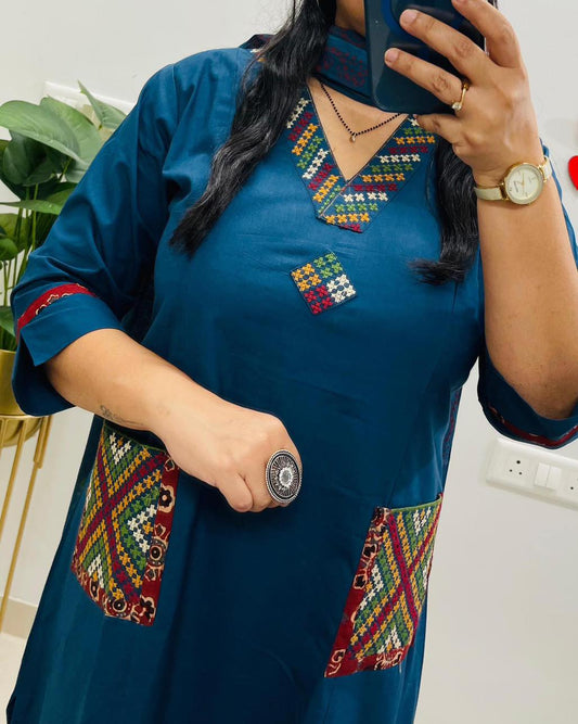 Jaipur Bandhej Blue Handcrafted Kurta Set With Printed Dupatta