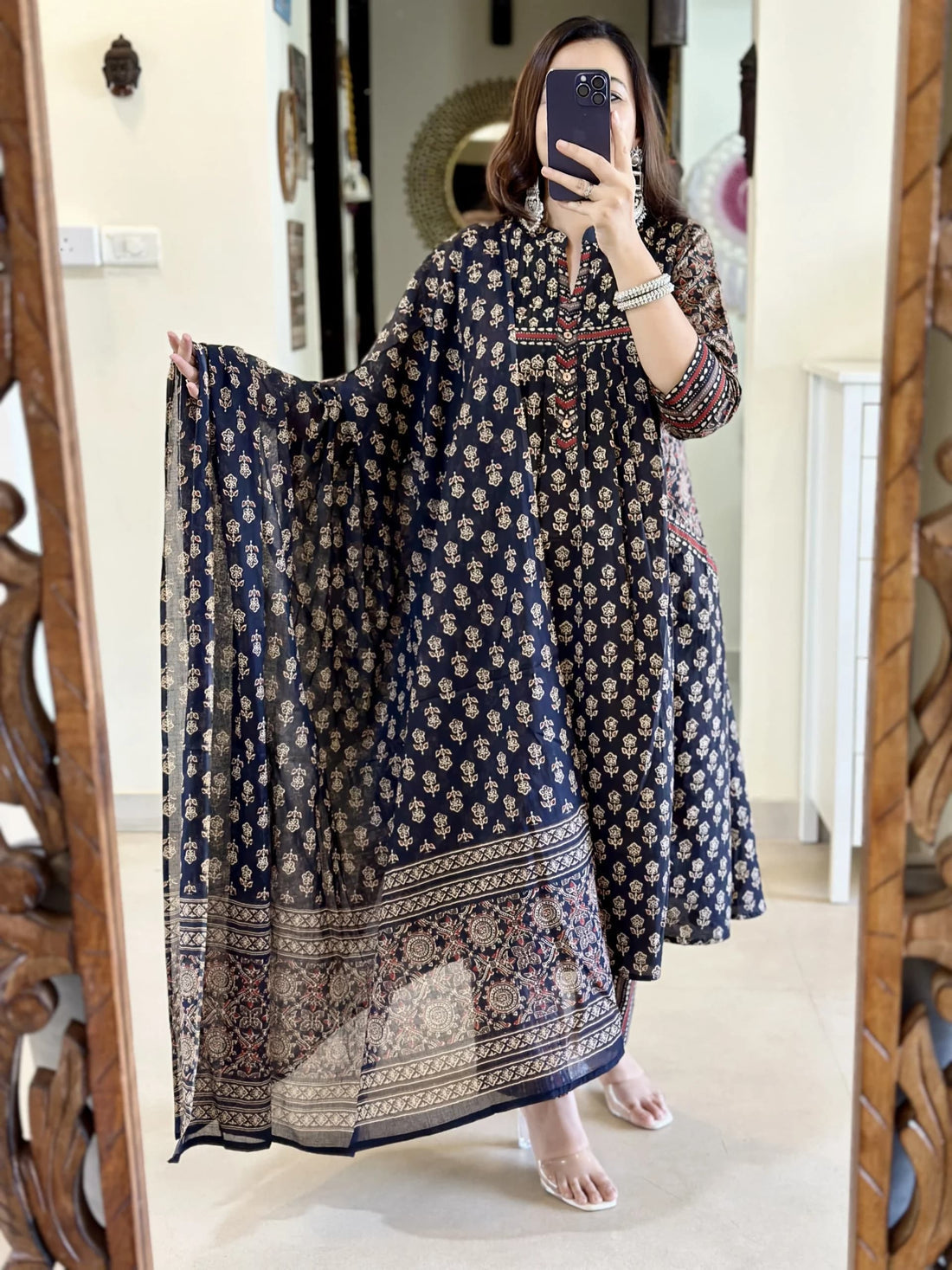 Jaipur Bandhej Anarkali Kurta Set With Dupatta Set For Women (Blue)